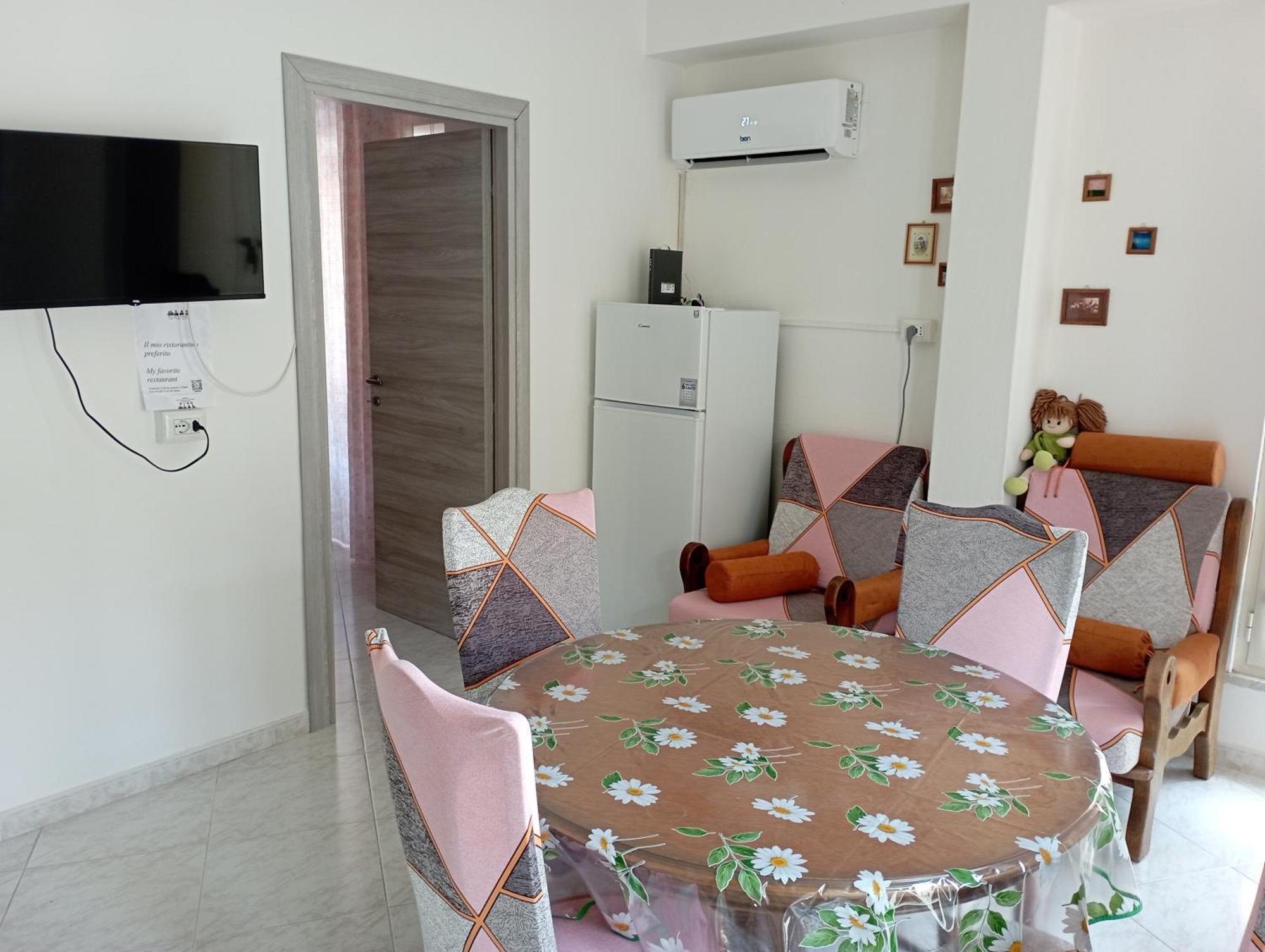 Sardinia Ovest Apartment Oristano Ngoại thất bức ảnh